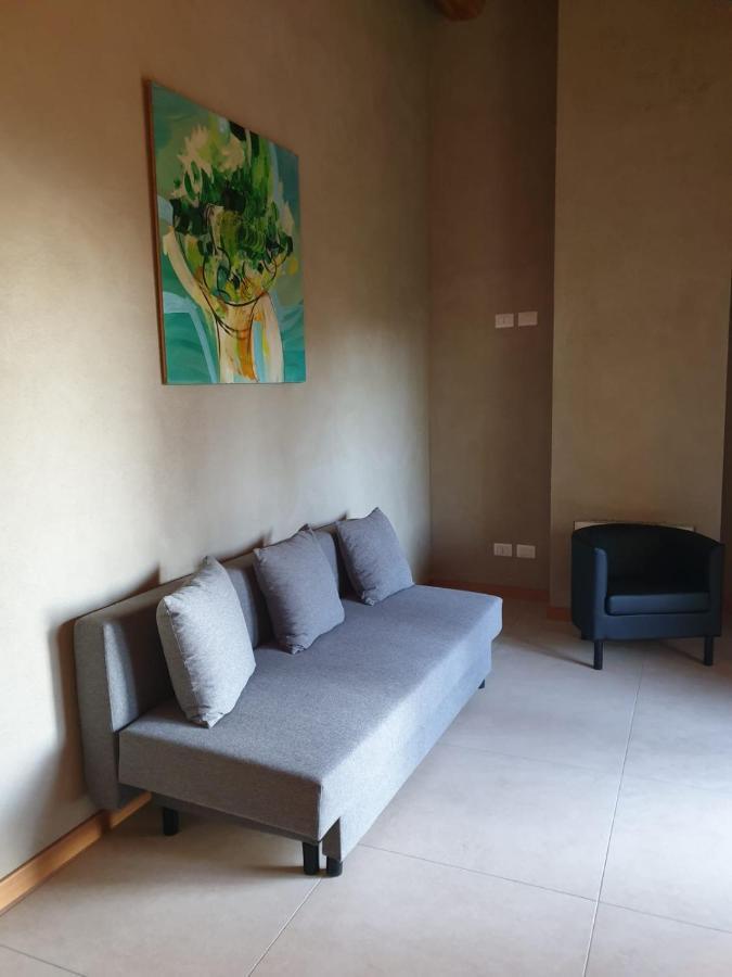 Bed and Breakfast L'Uovo E La Faina Busca Exterior foto