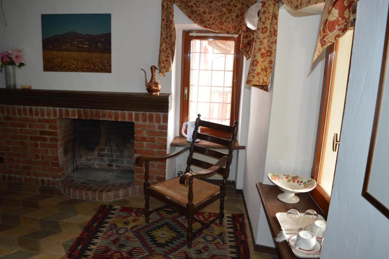 Bed and Breakfast L'Uovo E La Faina Busca Exterior foto