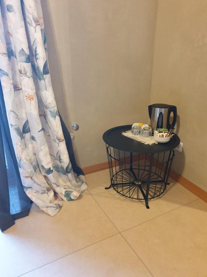 Bed and Breakfast L'Uovo E La Faina Busca Exterior foto