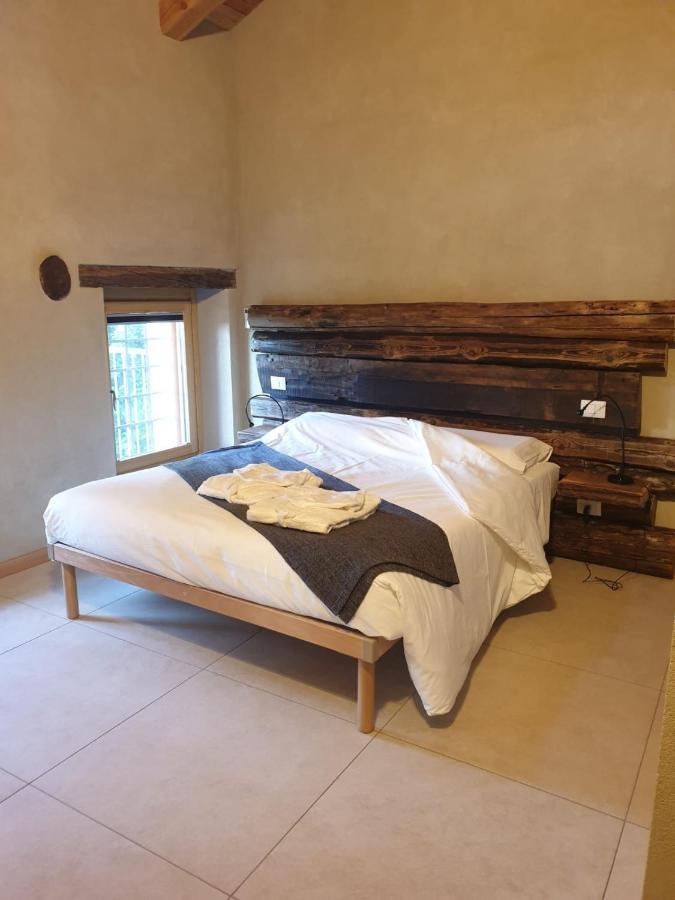 Bed and Breakfast L'Uovo E La Faina Busca Exterior foto